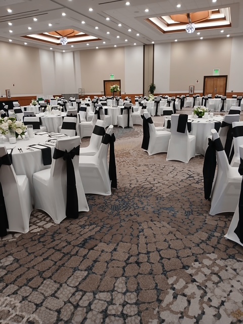 Sunset Linen and Decor event setup in Southwest Florida