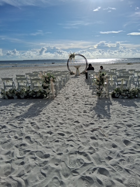 Sunset Linen and Decor event setup in Southwest Florida