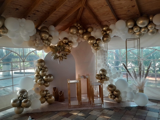 Sunset Linen and Decor event setup in Southwest Florida